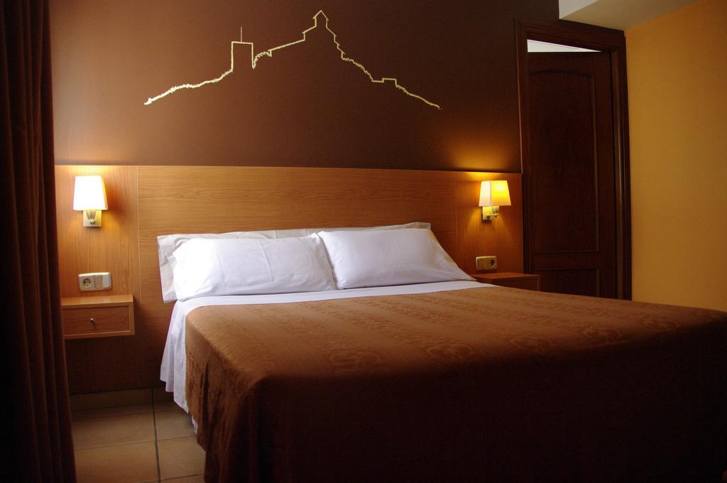 Hotel Solsona Centre Esterno foto